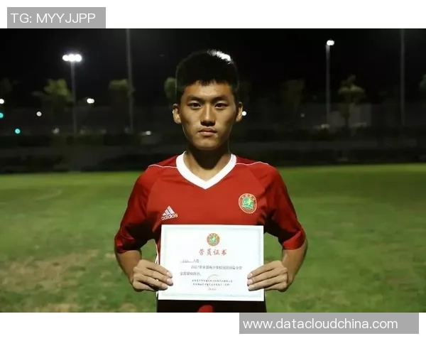 日本少年足球明星阵容及其精彩瞬间全景展示