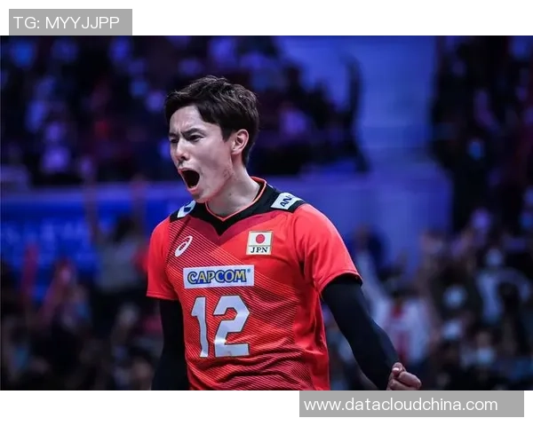 最帅足球明星与泰国男排的精彩交锋与友谊之旅