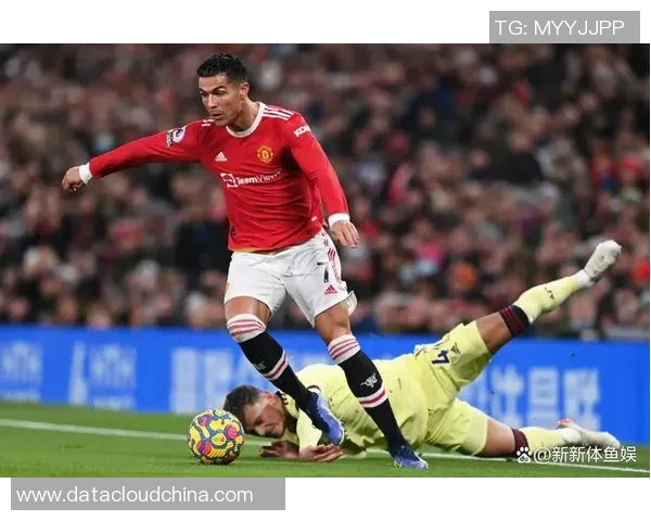 曼联足球明星高清壁纸精选展现红魔风采与激情瞬间